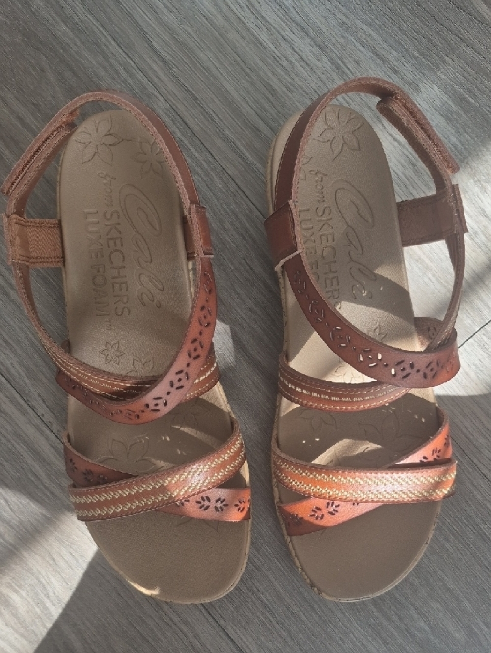 Sketchers Cali Luxe Foam Women’s Brown Wedge Sandals - Comfort Strappy Wedges - Picture 2 of 2